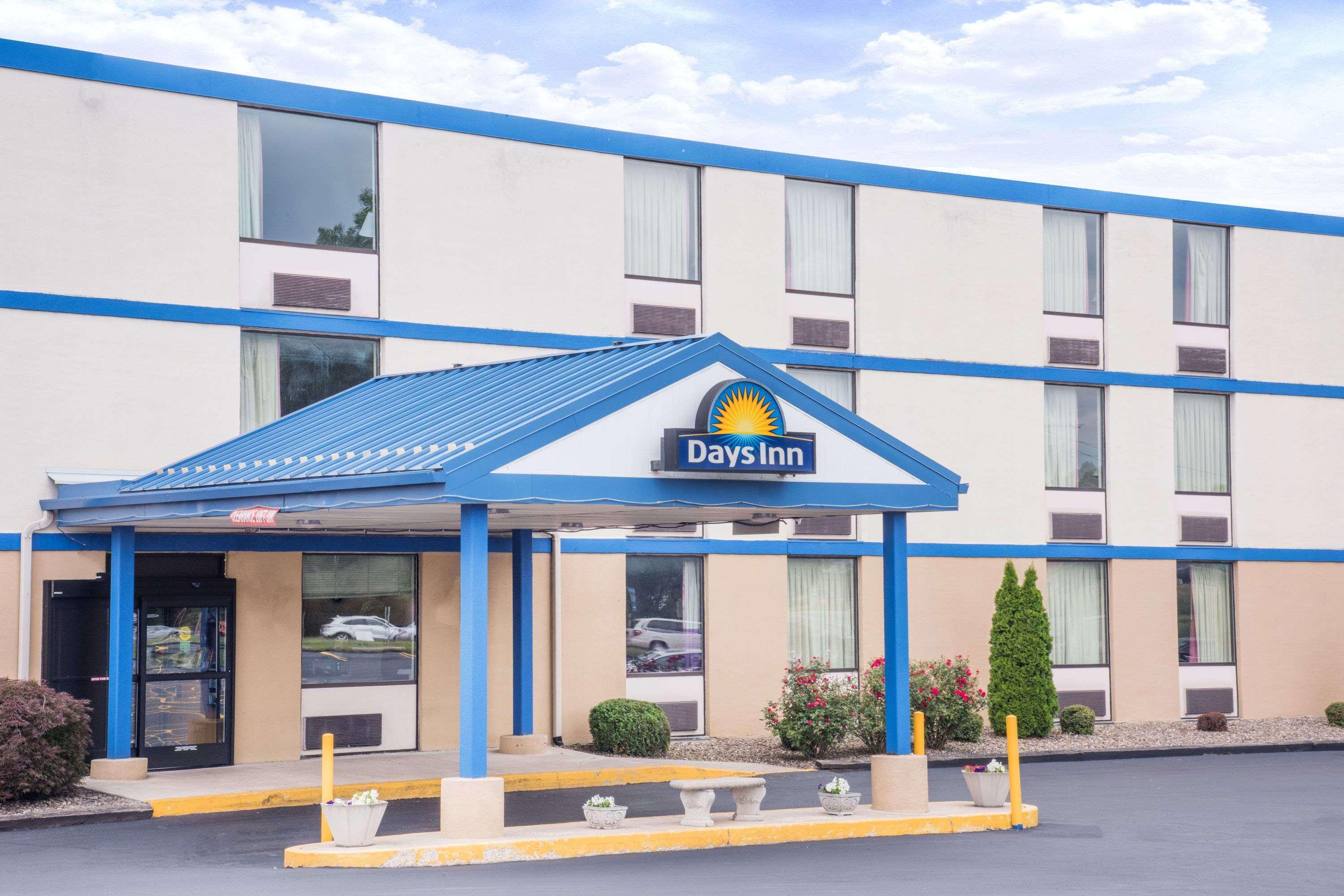 Days Inn By Wyndham แชมเบอร์สเบิร์ก ภายนอก รูปภาพ